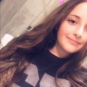 Meet your Posher, Emma